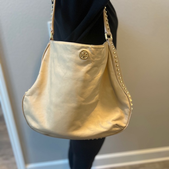 Tory Burch Gold Pyramid Studded Shoulder Bag - Picture 2 of 13
